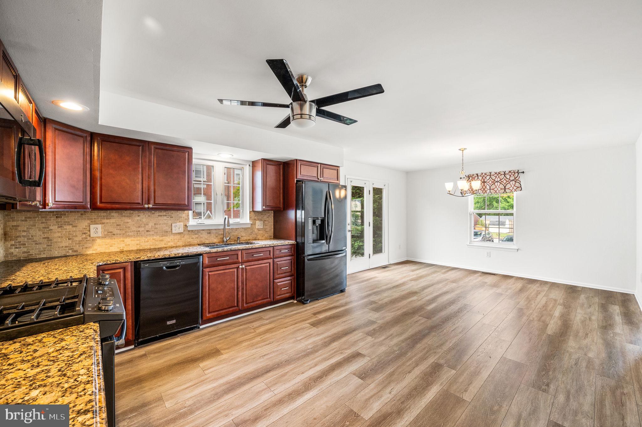 609 FOLSOM AVENUE
