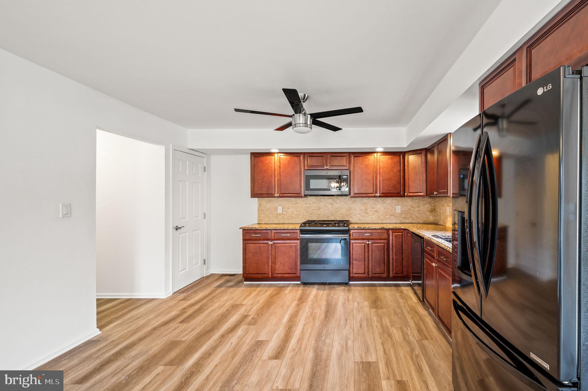 609 FOLSOM AVENUE