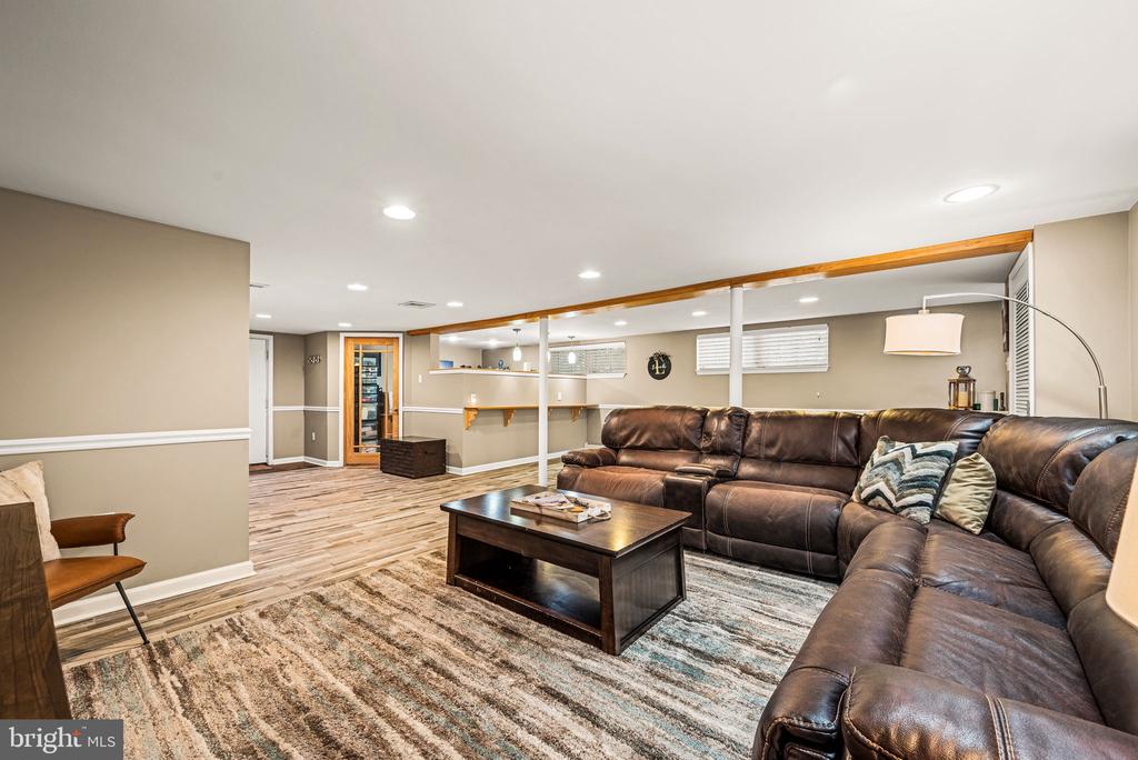 408 SCOTT LANE