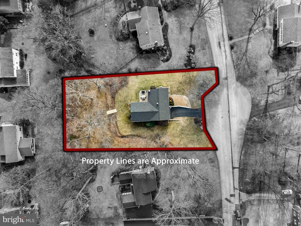 408 SCOTT LANE