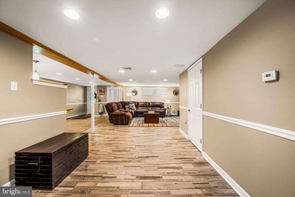 408 SCOTT LANE