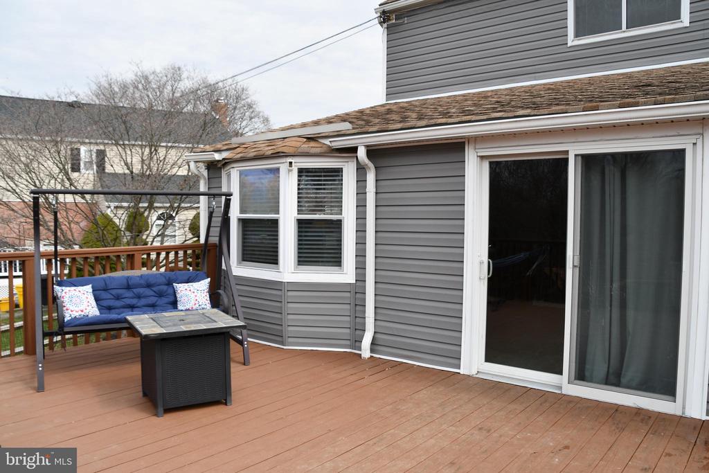 638 MAPLEWOOD ROAD