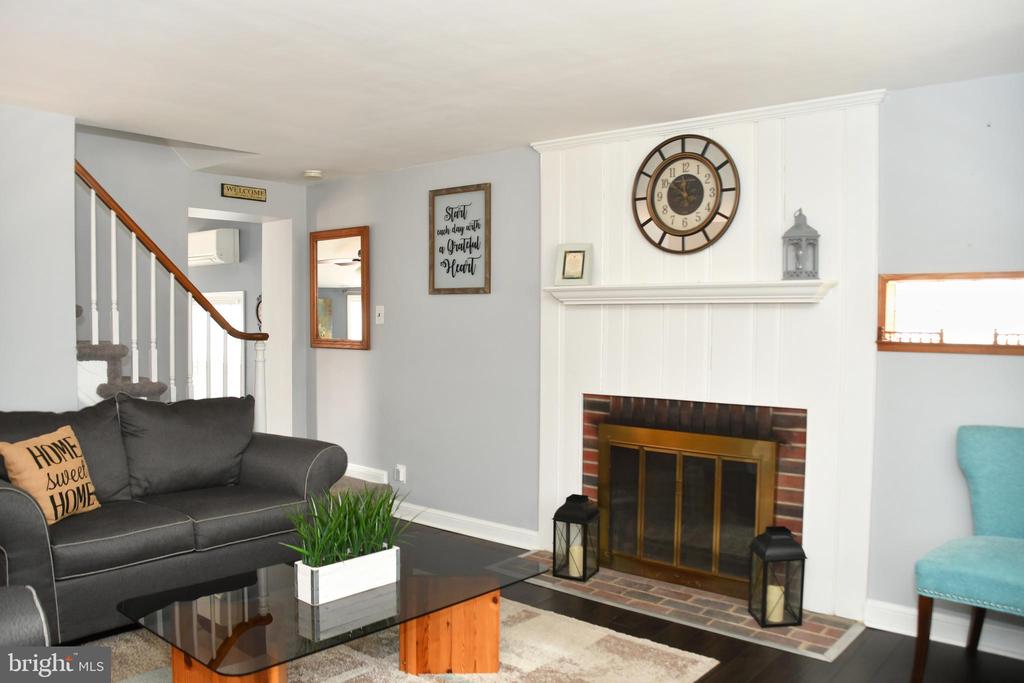 638 MAPLEWOOD ROAD