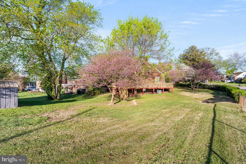 924 VILLAGE ROAD