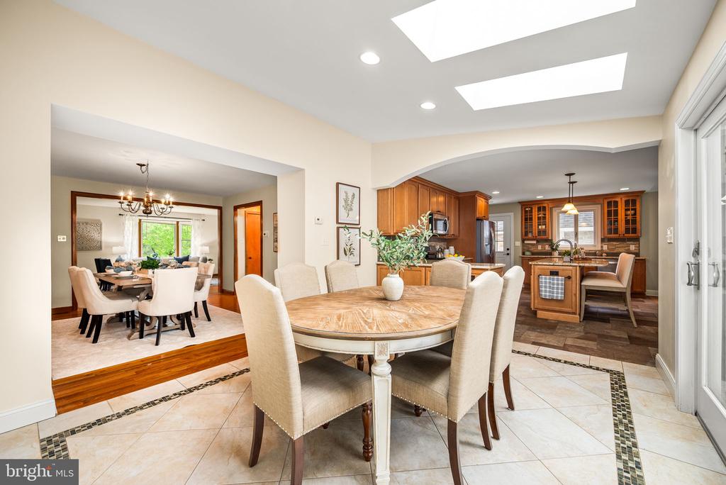 215 COPPLES LANE
