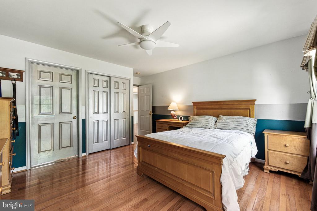 33 THOMAS SPEAKMAN DRIVE