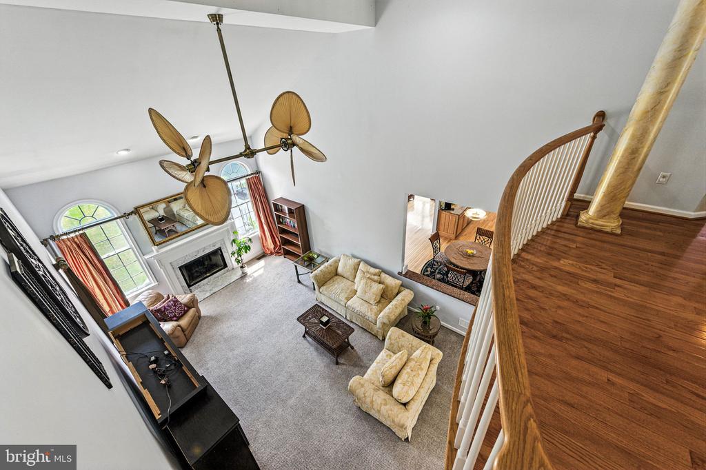 33 THOMAS SPEAKMAN DRIVE