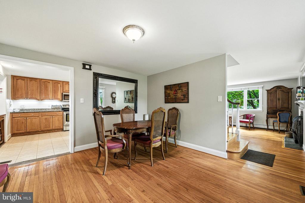 403 SCOTT LANE