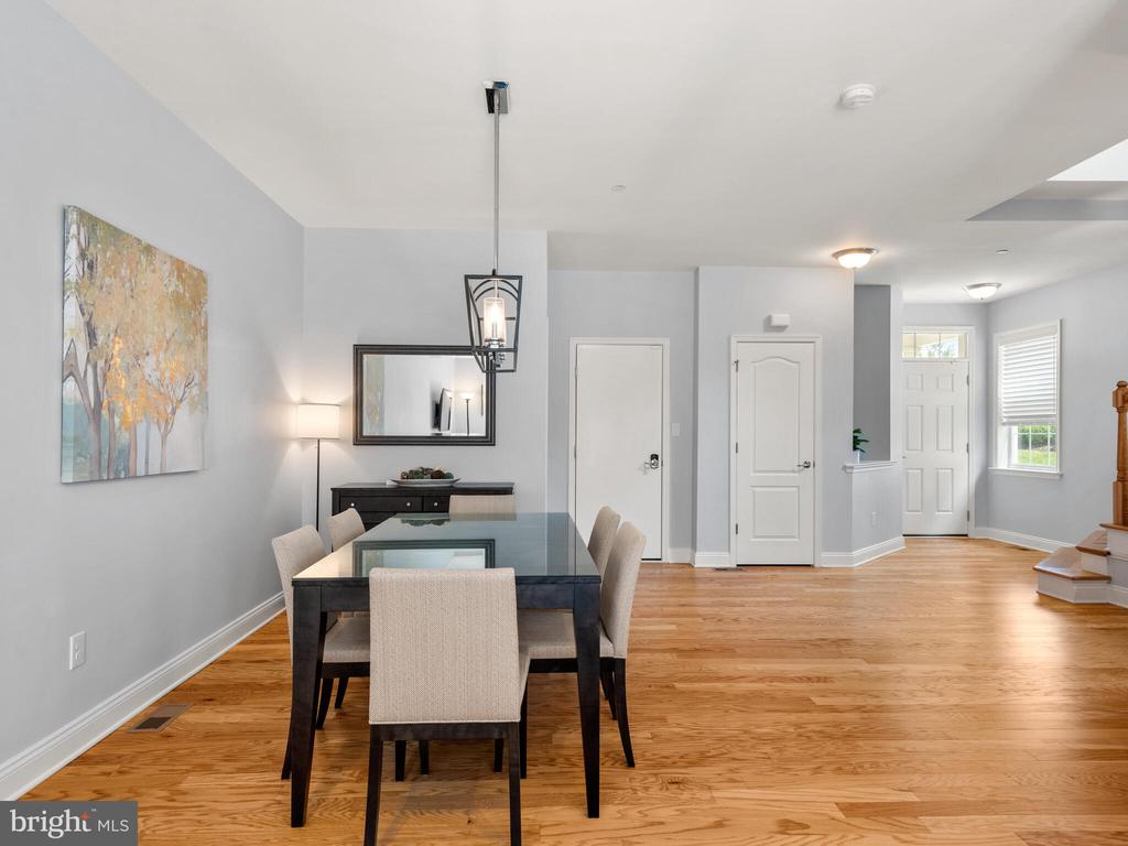 3576 MUIRWOOD DRIVE