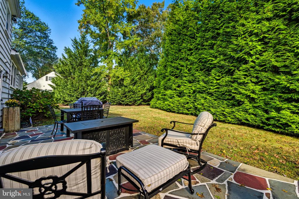 210 COOPER DRIVE