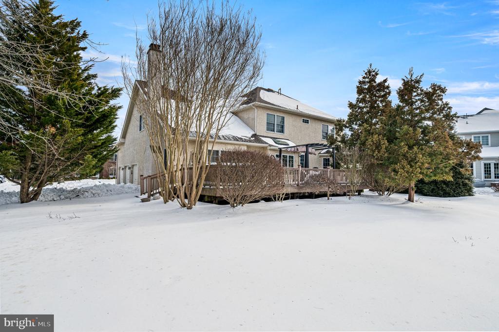 28 THOMAS SPEAKMAN DRIVE