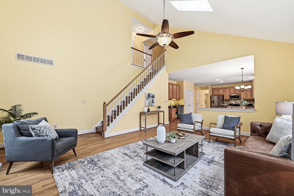 32 WOODSVIEW DRIVE