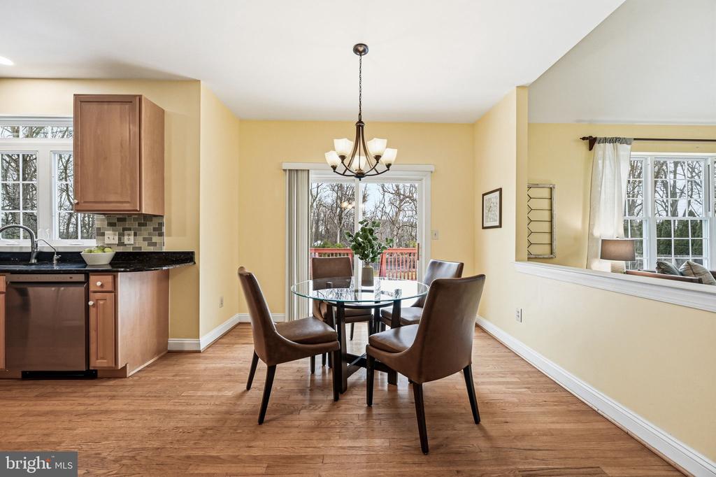 32 WOODSVIEW DRIVE