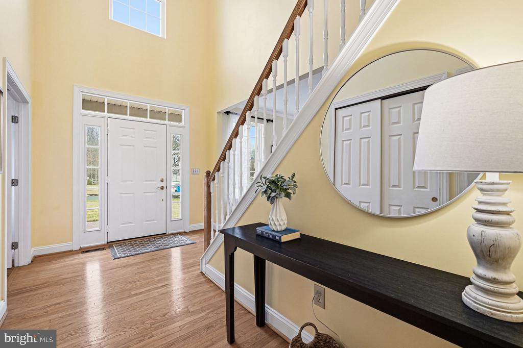 32 WOODSVIEW DRIVE