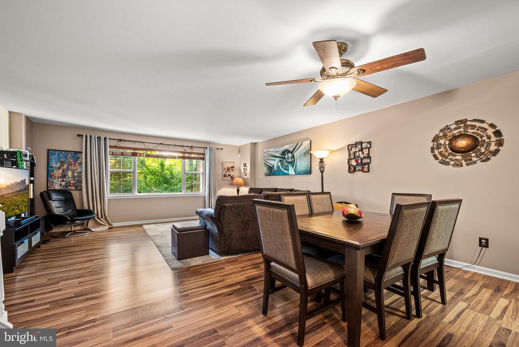 1160 PUTNAM BOULEVARD 71