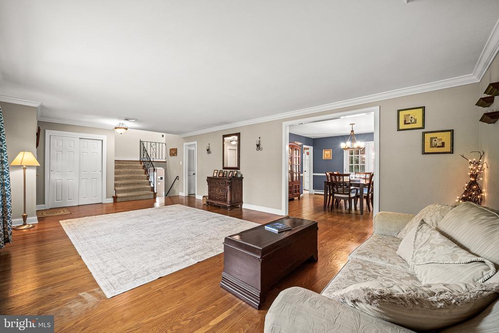919 PENN VALLEY ROAD
