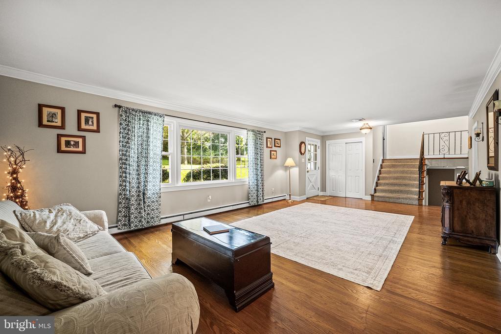 919 PENN VALLEY ROAD