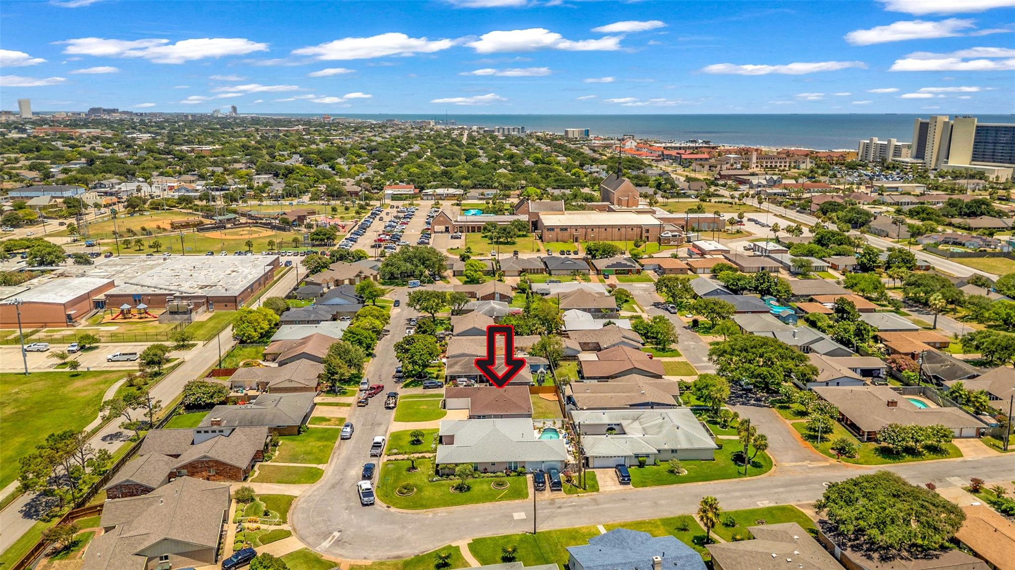 5611 Palm Circle