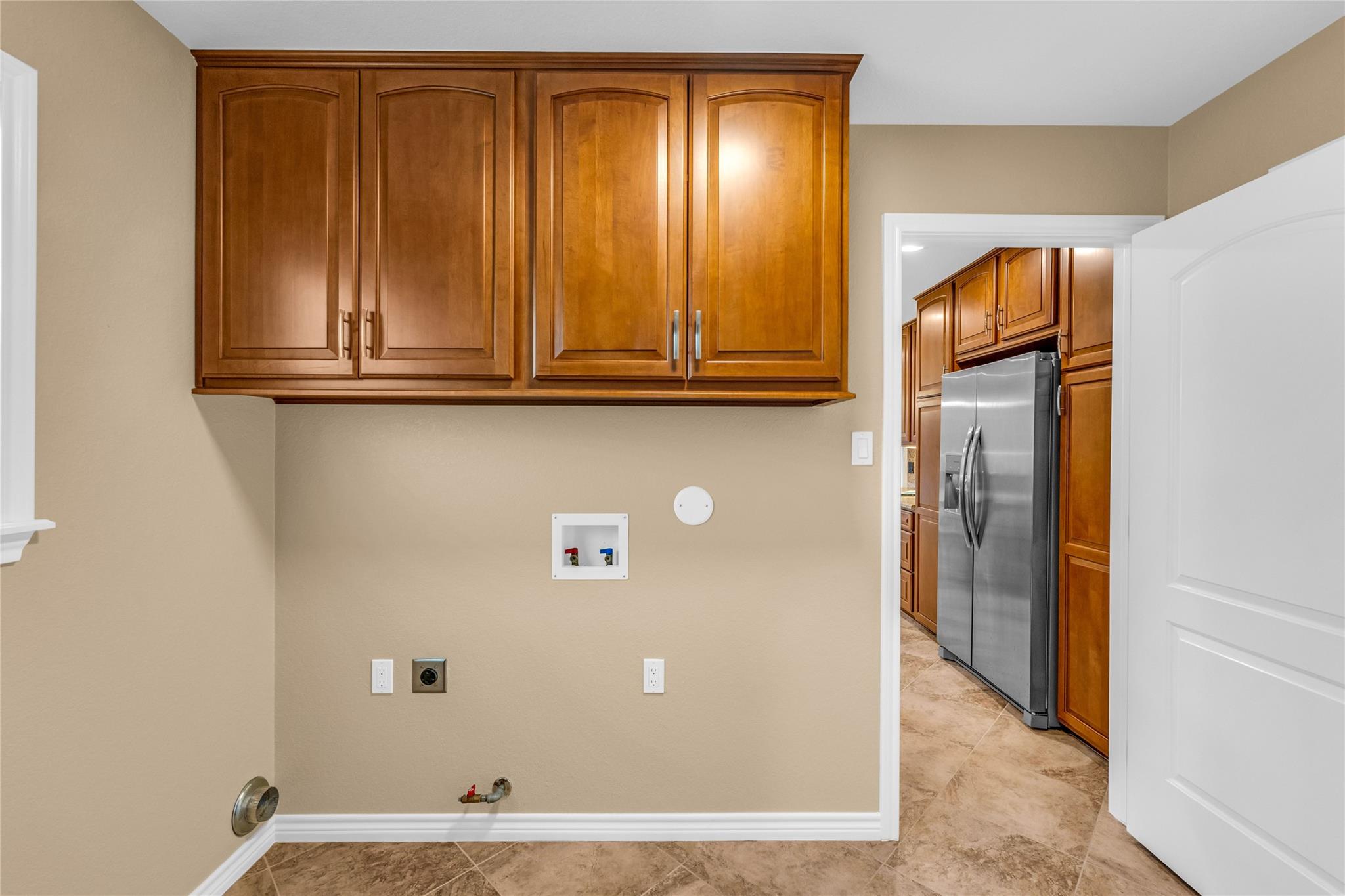 5611 Palm Circle