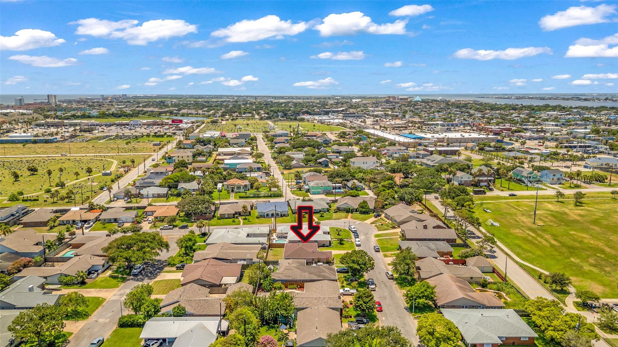 5611 Palm Circle
