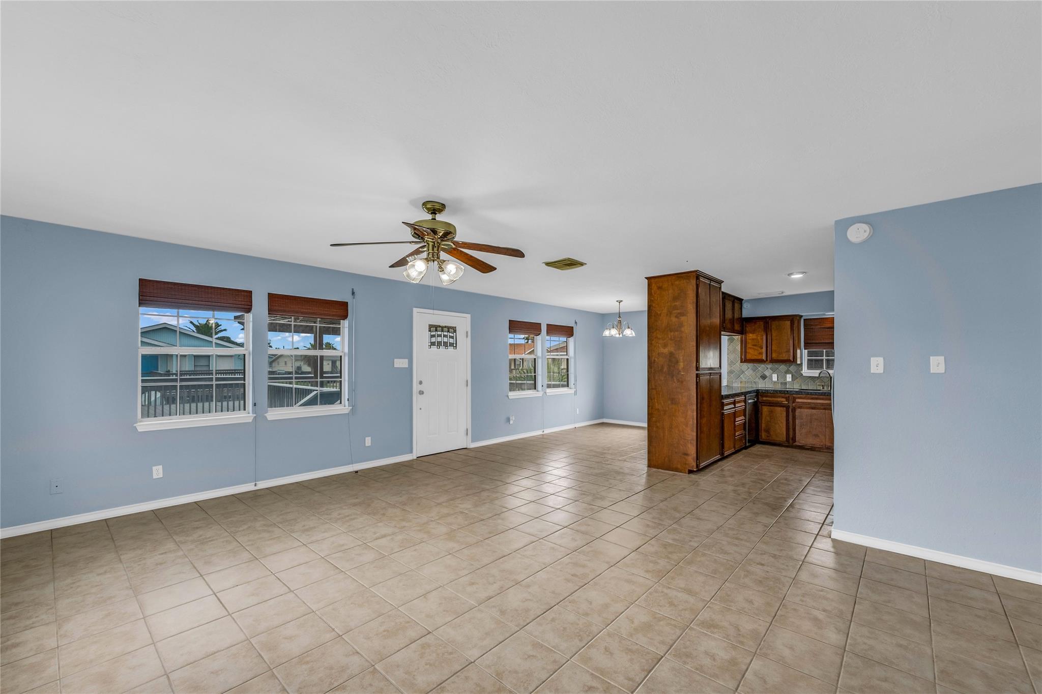 16526 Nassau Way