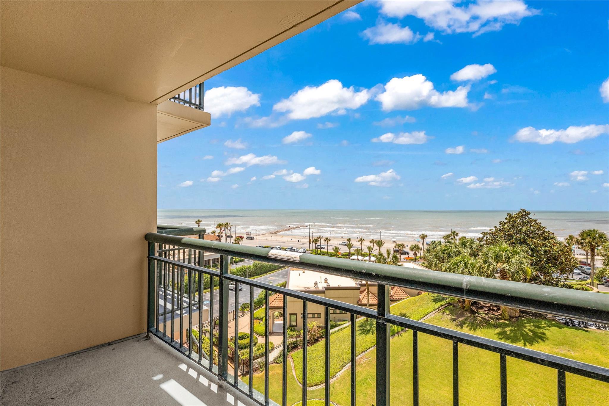 5220 Seawall Boulevard # 635