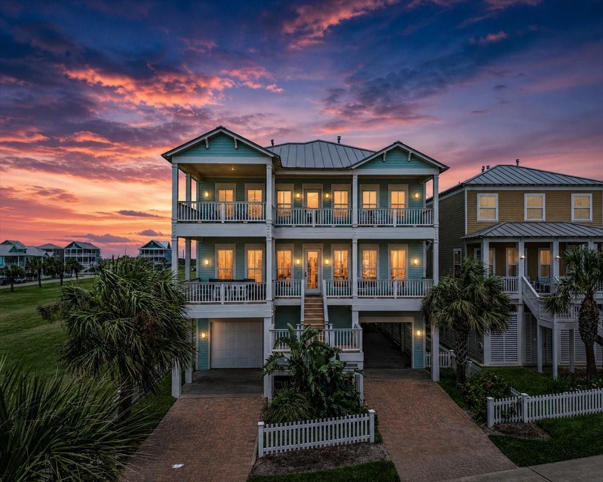 11406 Beachside