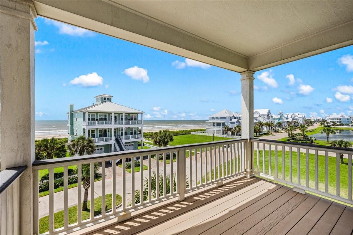 11406 Beachside