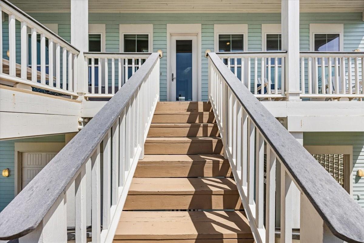 11406 Beachside