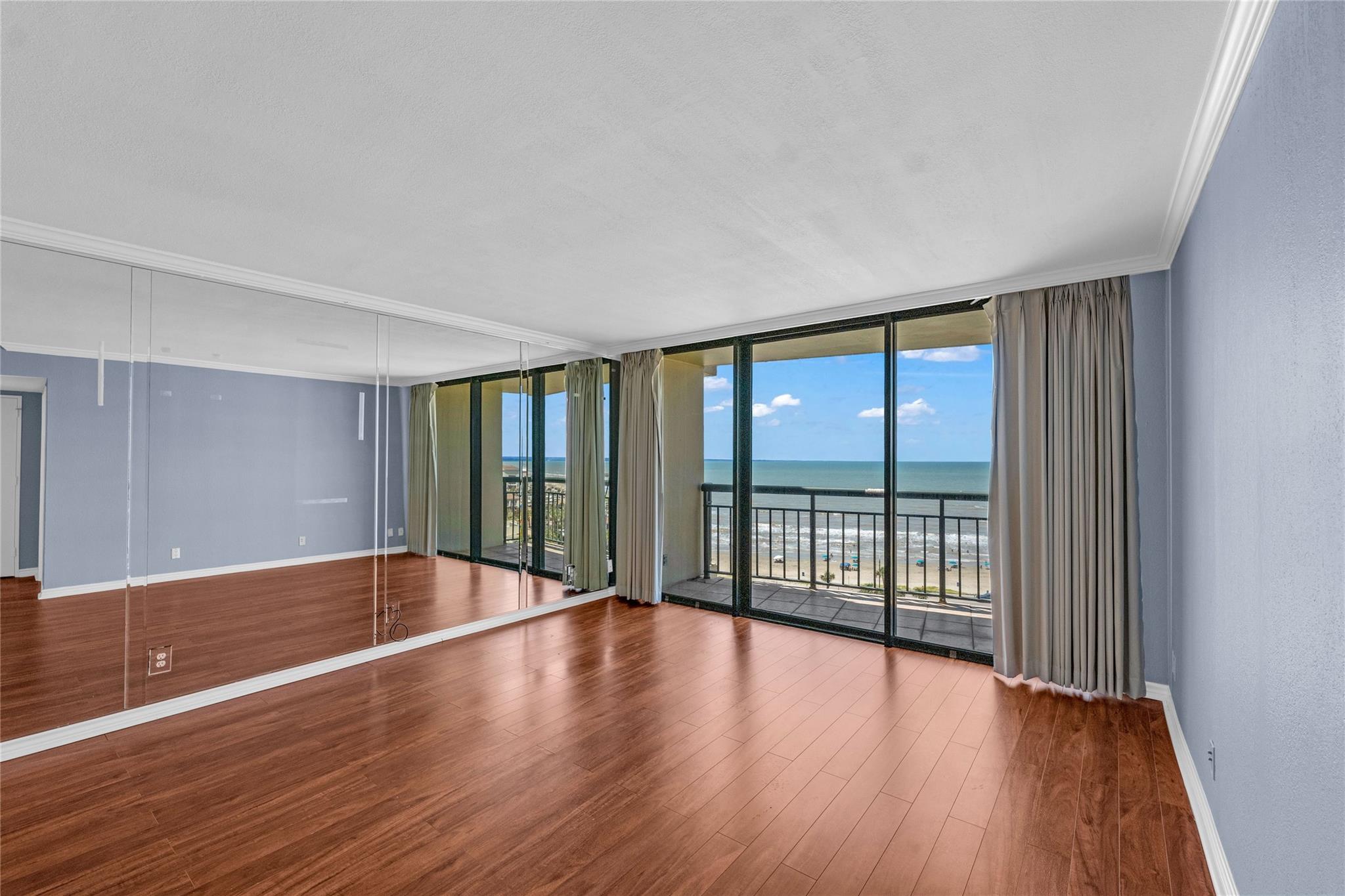 5220 Seawall Boulevard # 1034