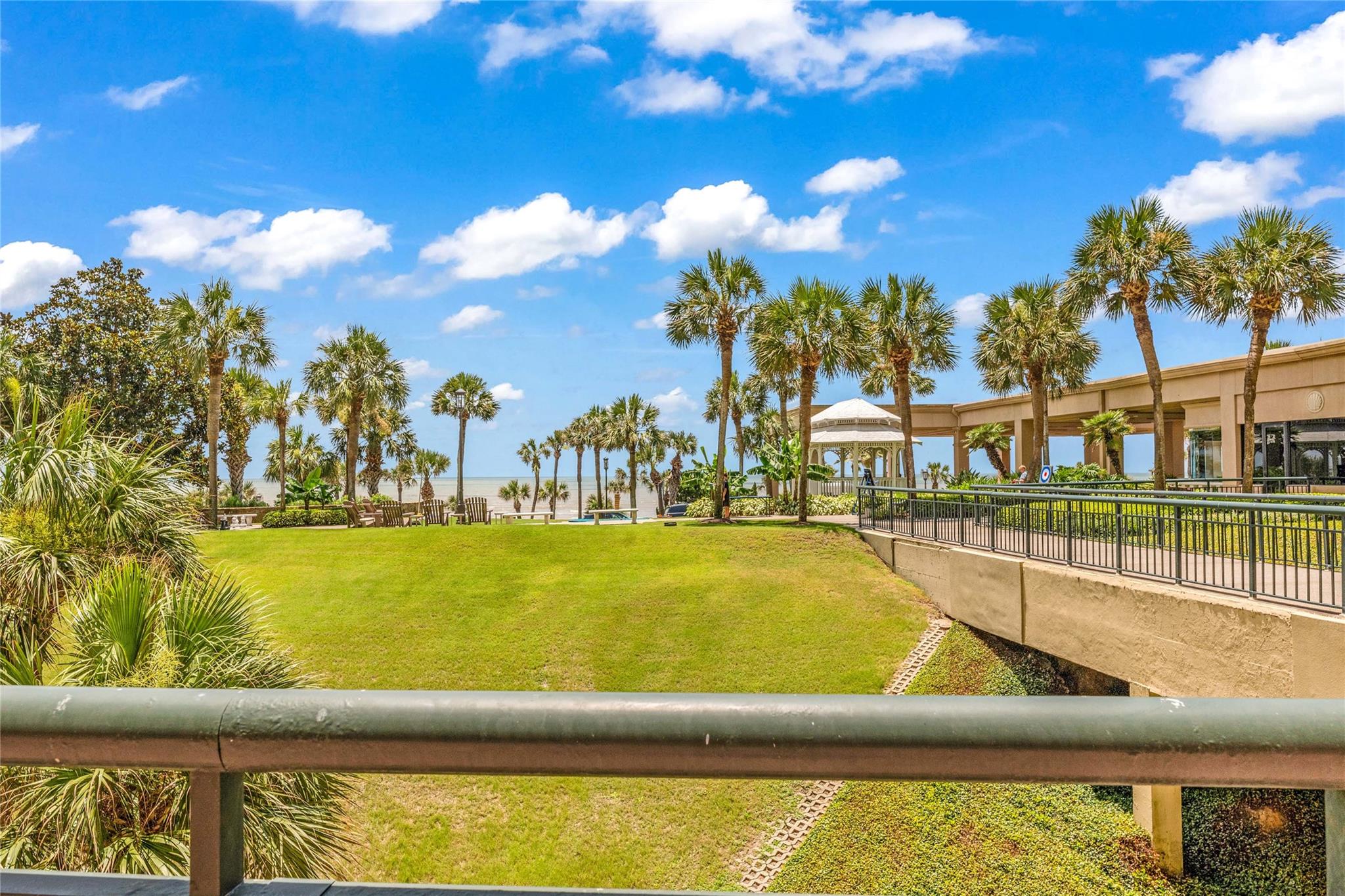 5220 Seawall Boulevard # 331