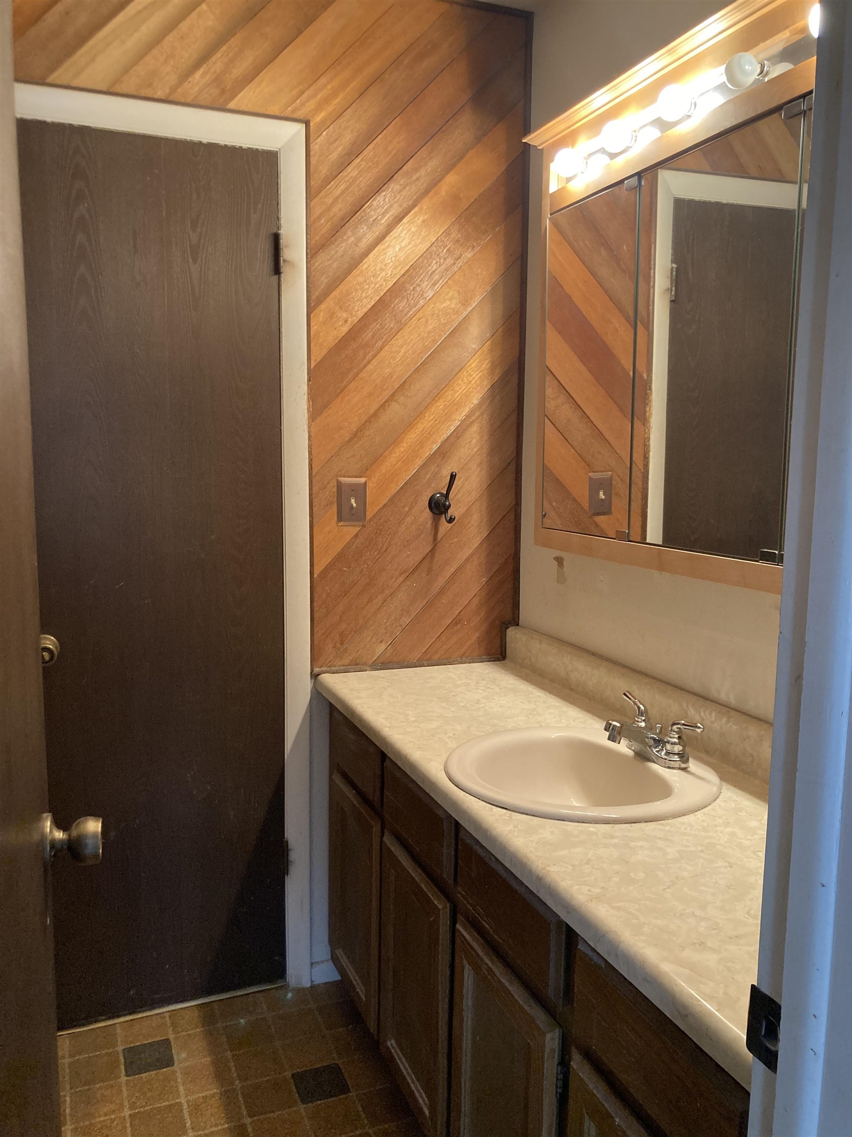 292 Dartmouth Lane Unit: A