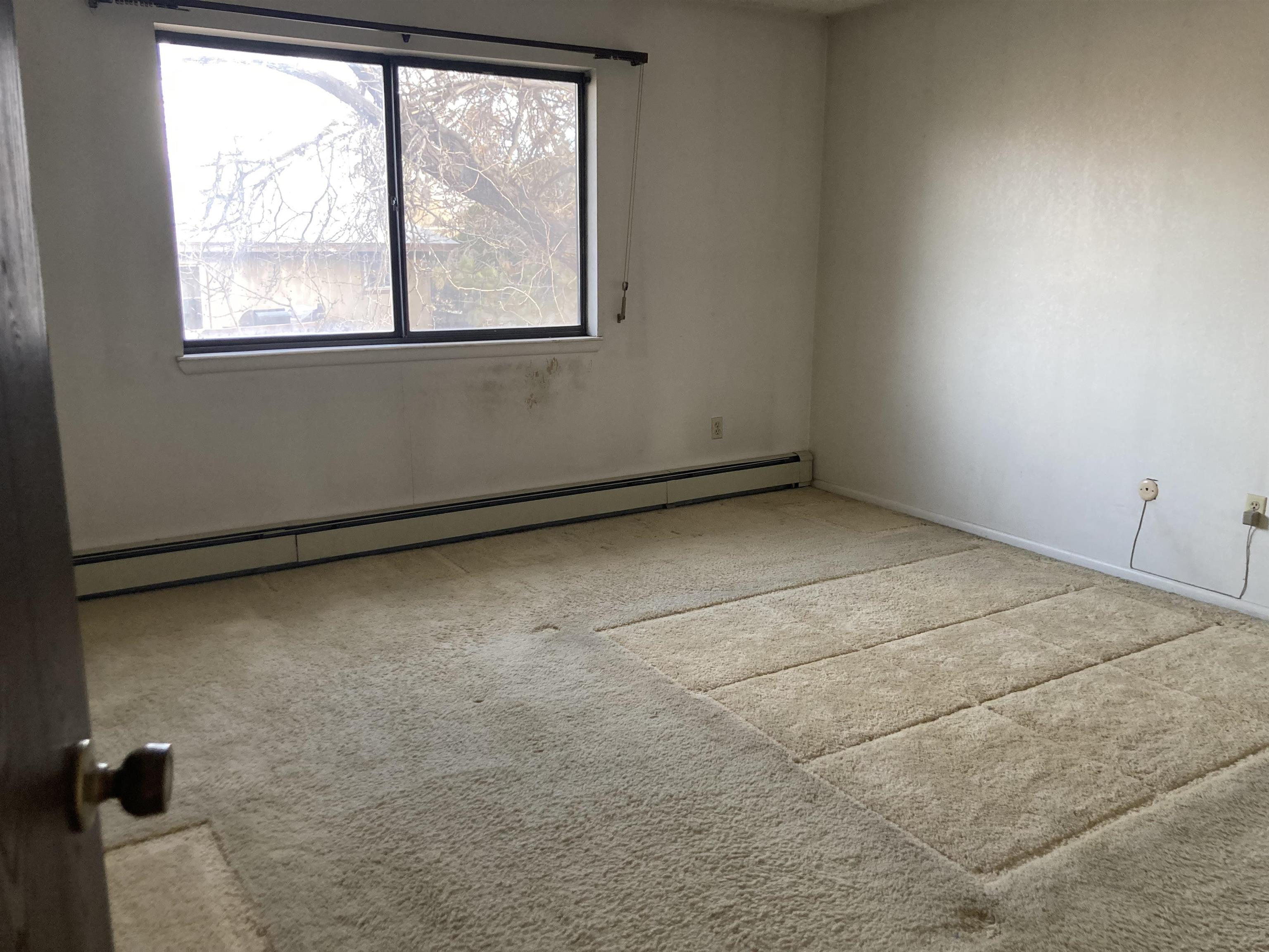 292 Dartmouth Lane Unit: A