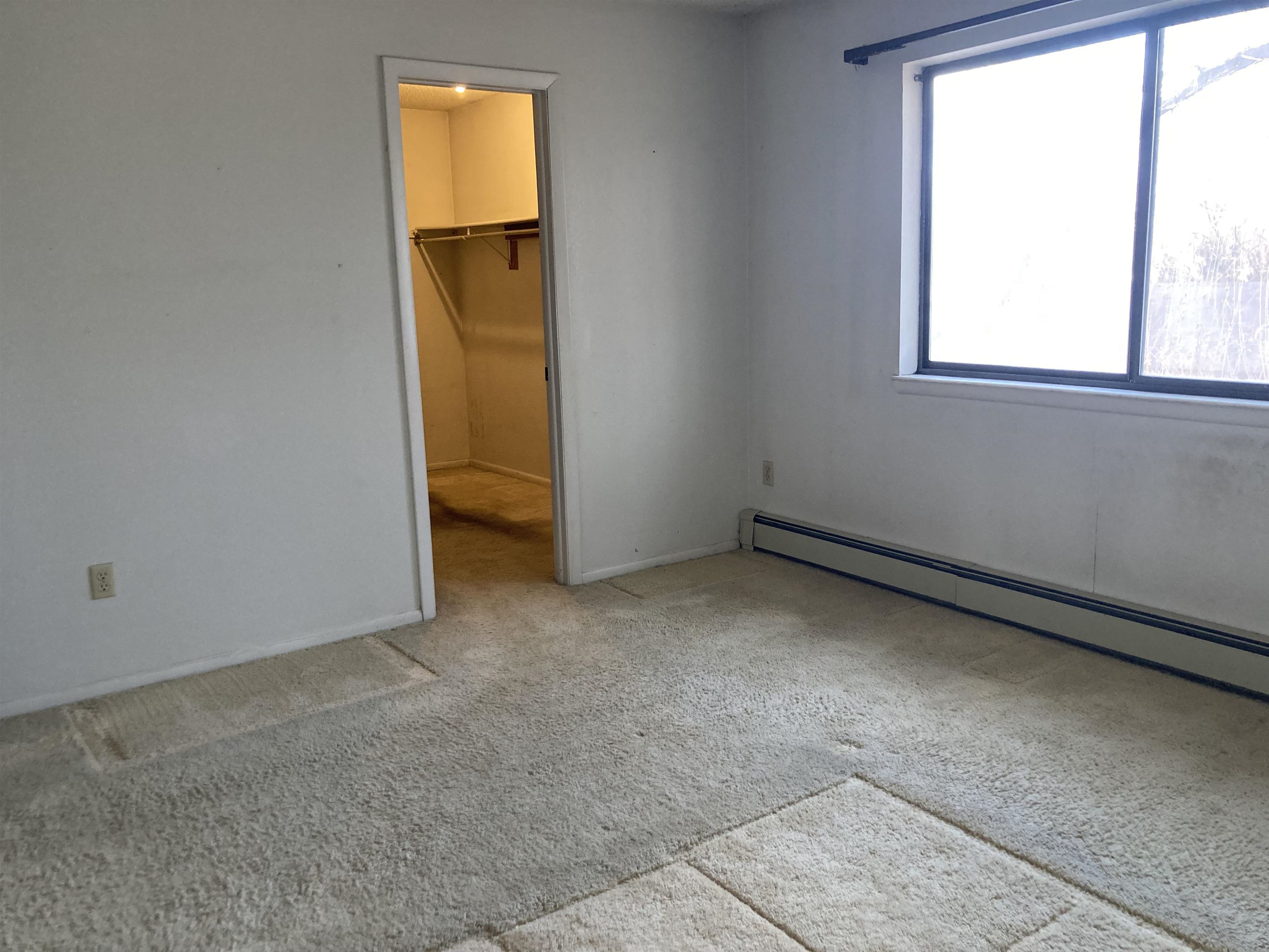 292 Dartmouth Lane Unit: A