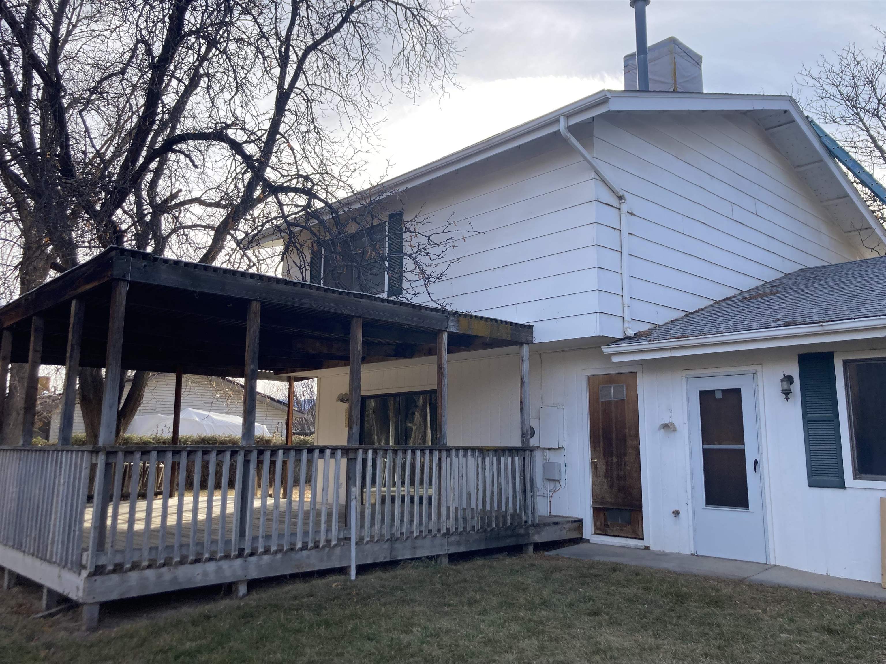 292 Dartmouth Lane Unit: A