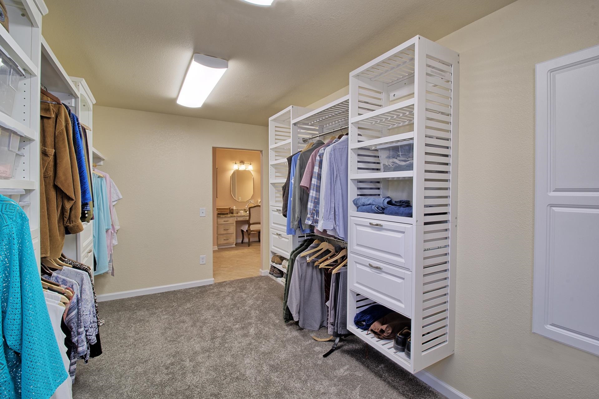 1545 SE Stonebridge Drive