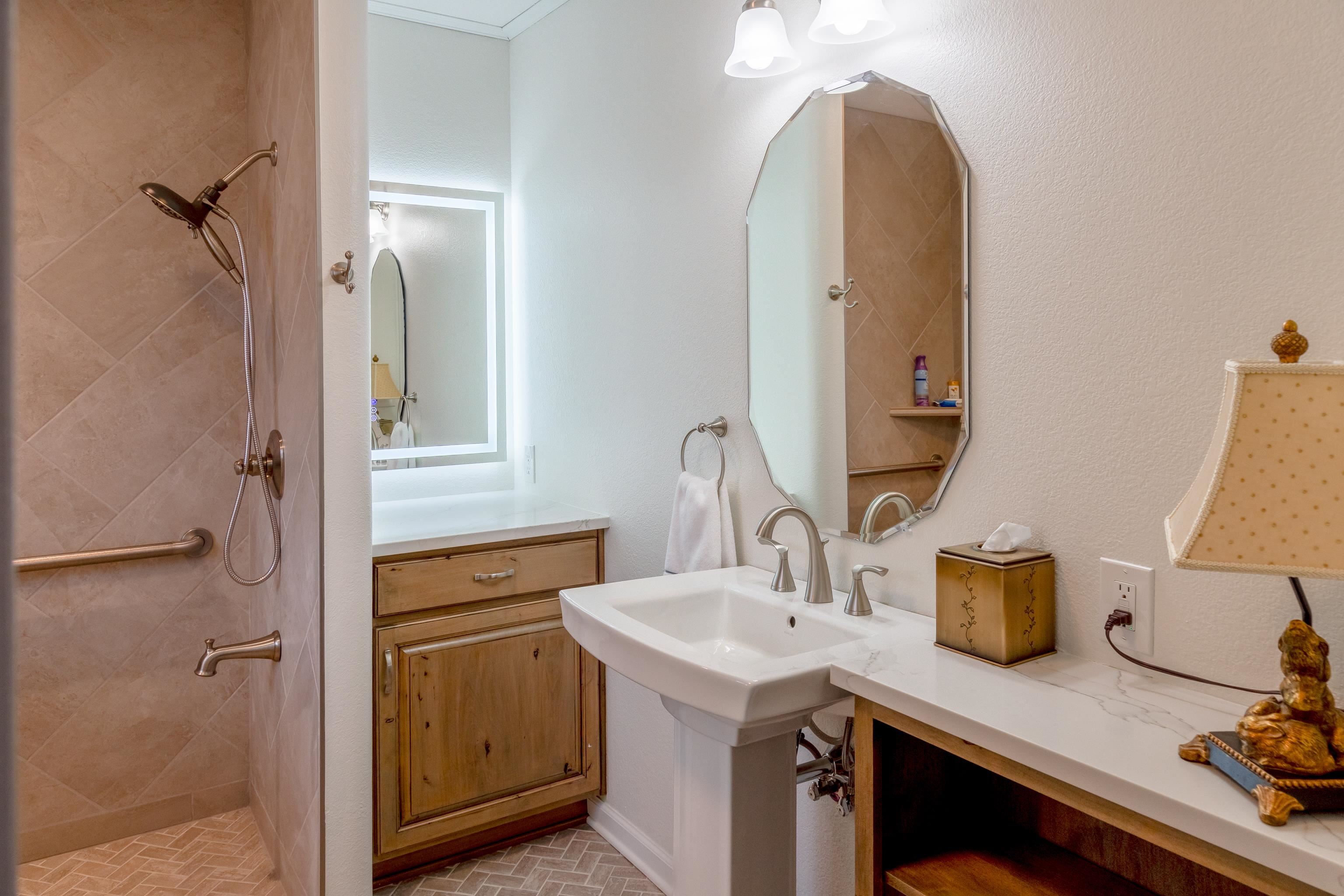 1545 SE Stonebridge Drive