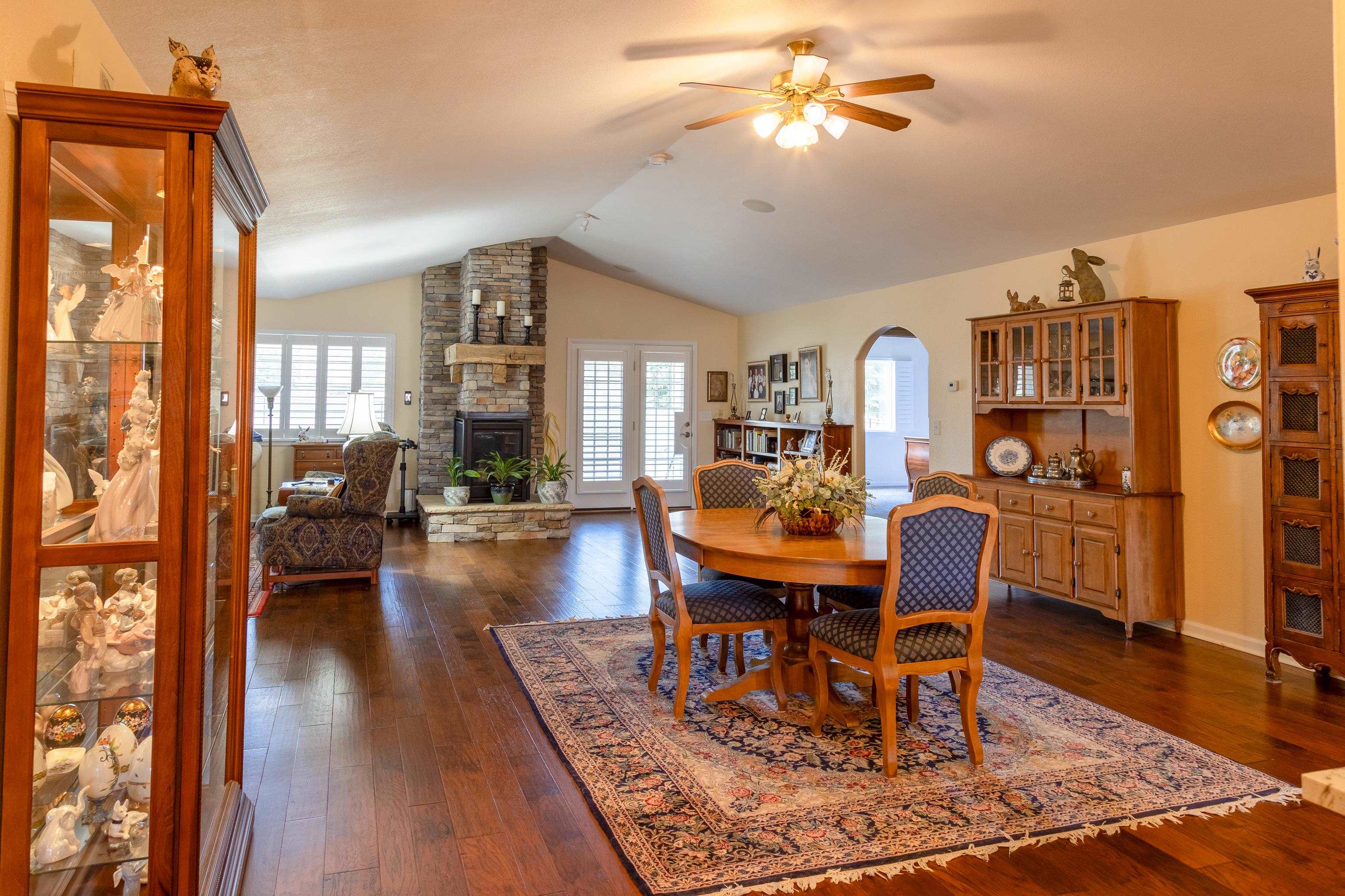 1545 SE Stonebridge Drive