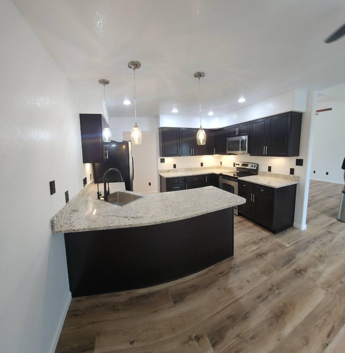 429 Mountainside Lane