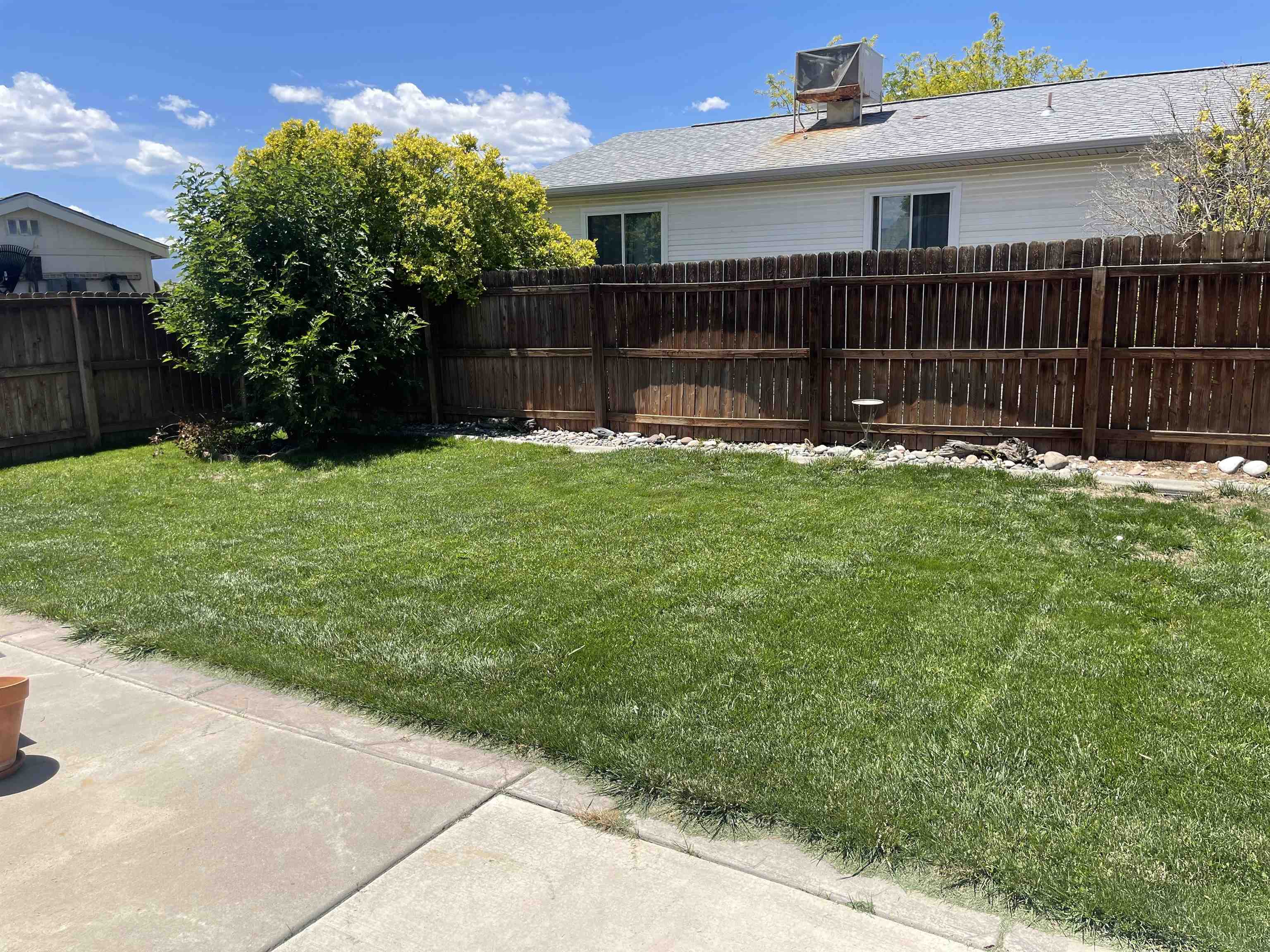 429 Mountainside Lane