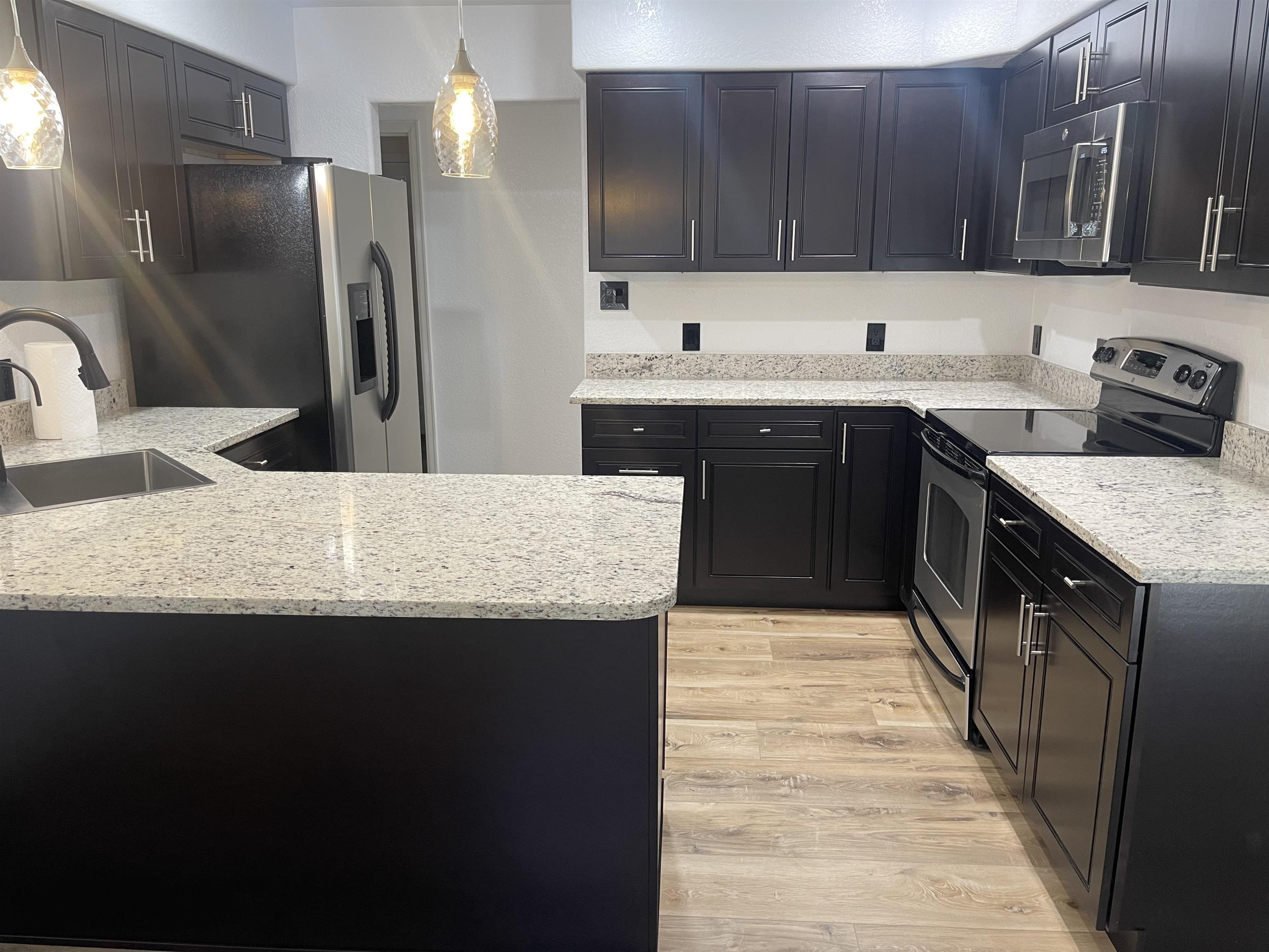 429 Mountainside Lane