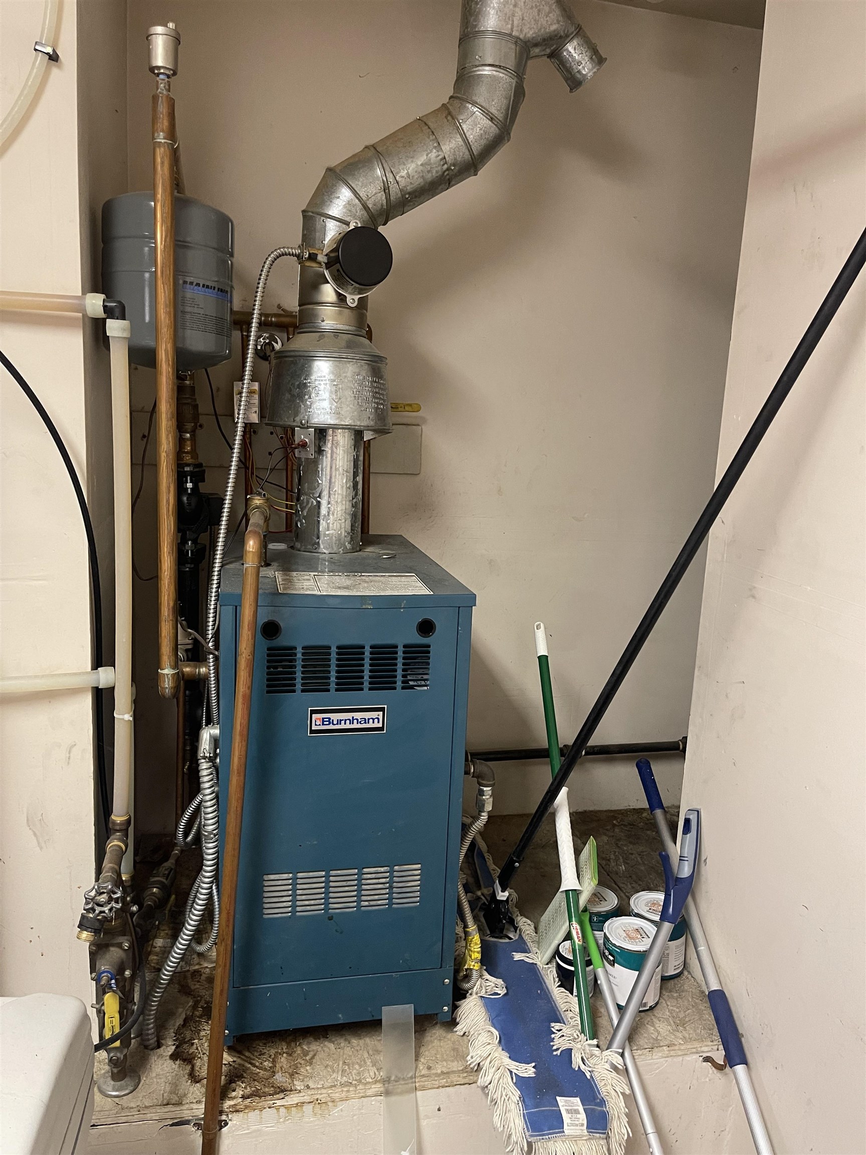 429 Mountainside Lane