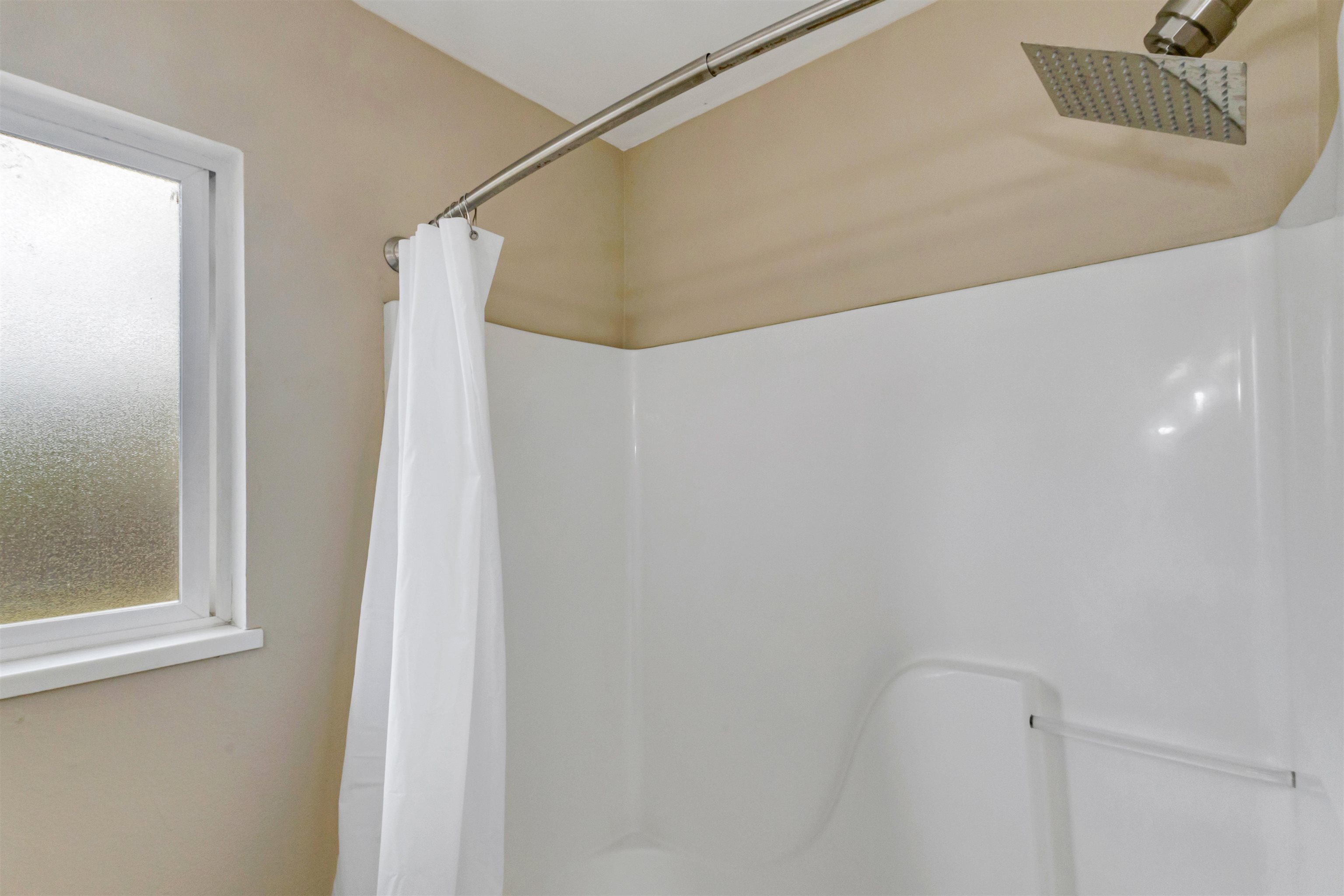 3281 1/2 San Felipe Avenue