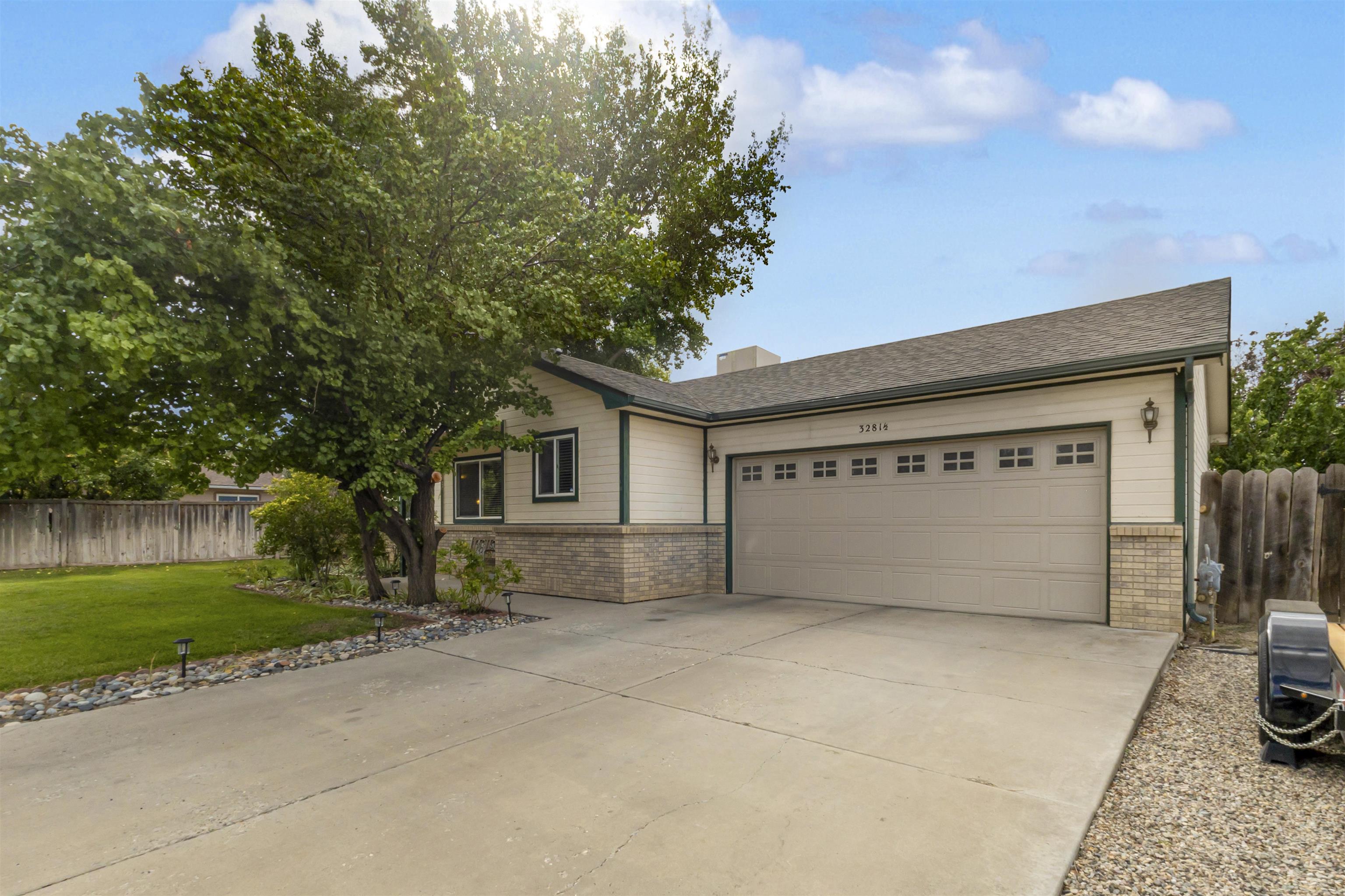 3281 1/2 San Felipe Avenue