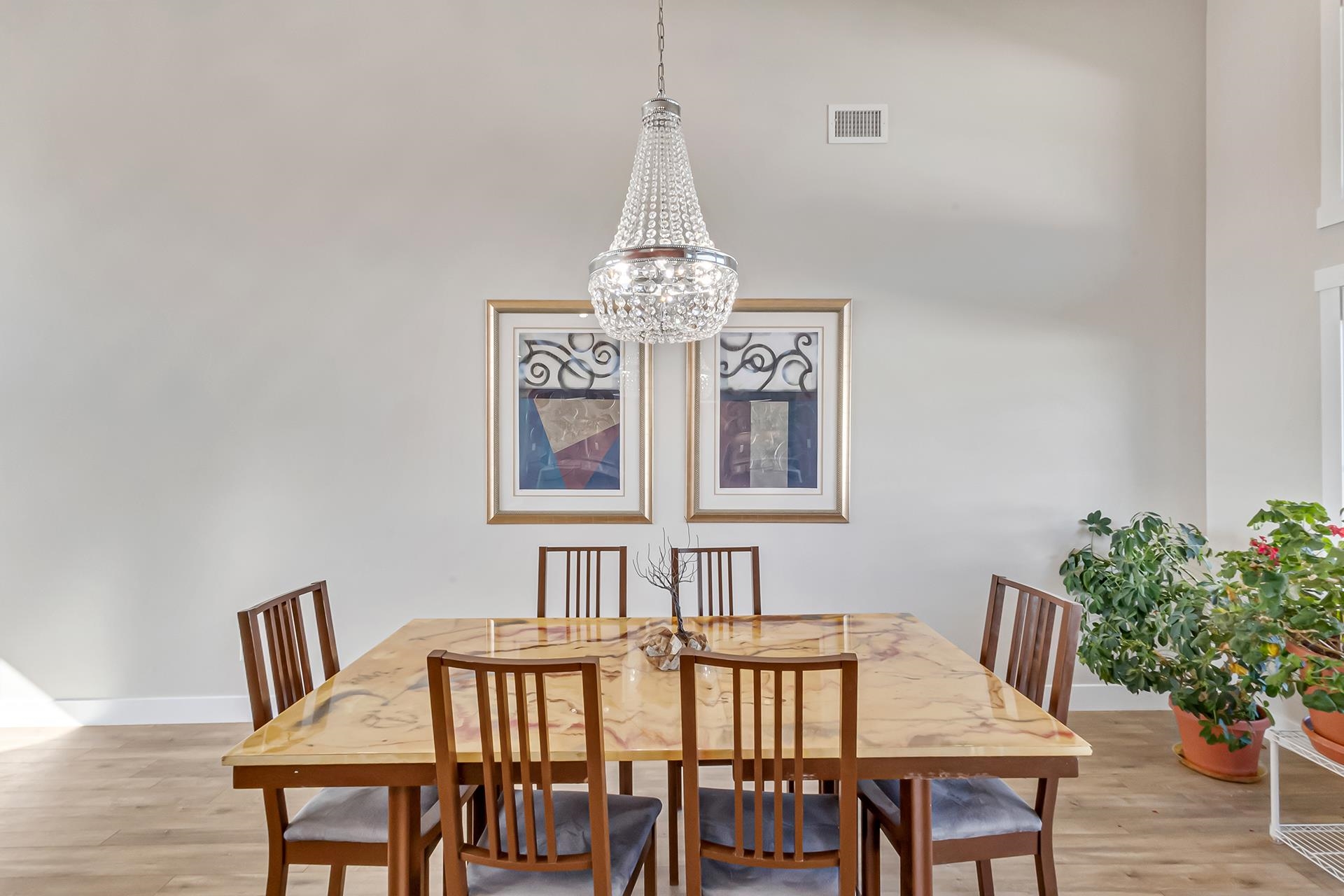 2130 Timmerland Avenue