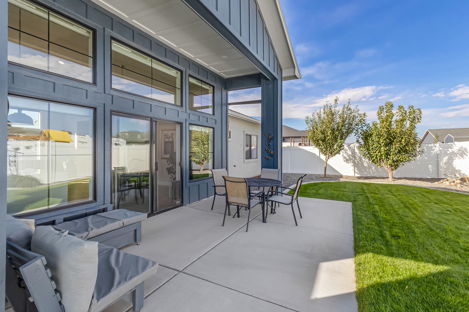 2130 Timmerland Avenue