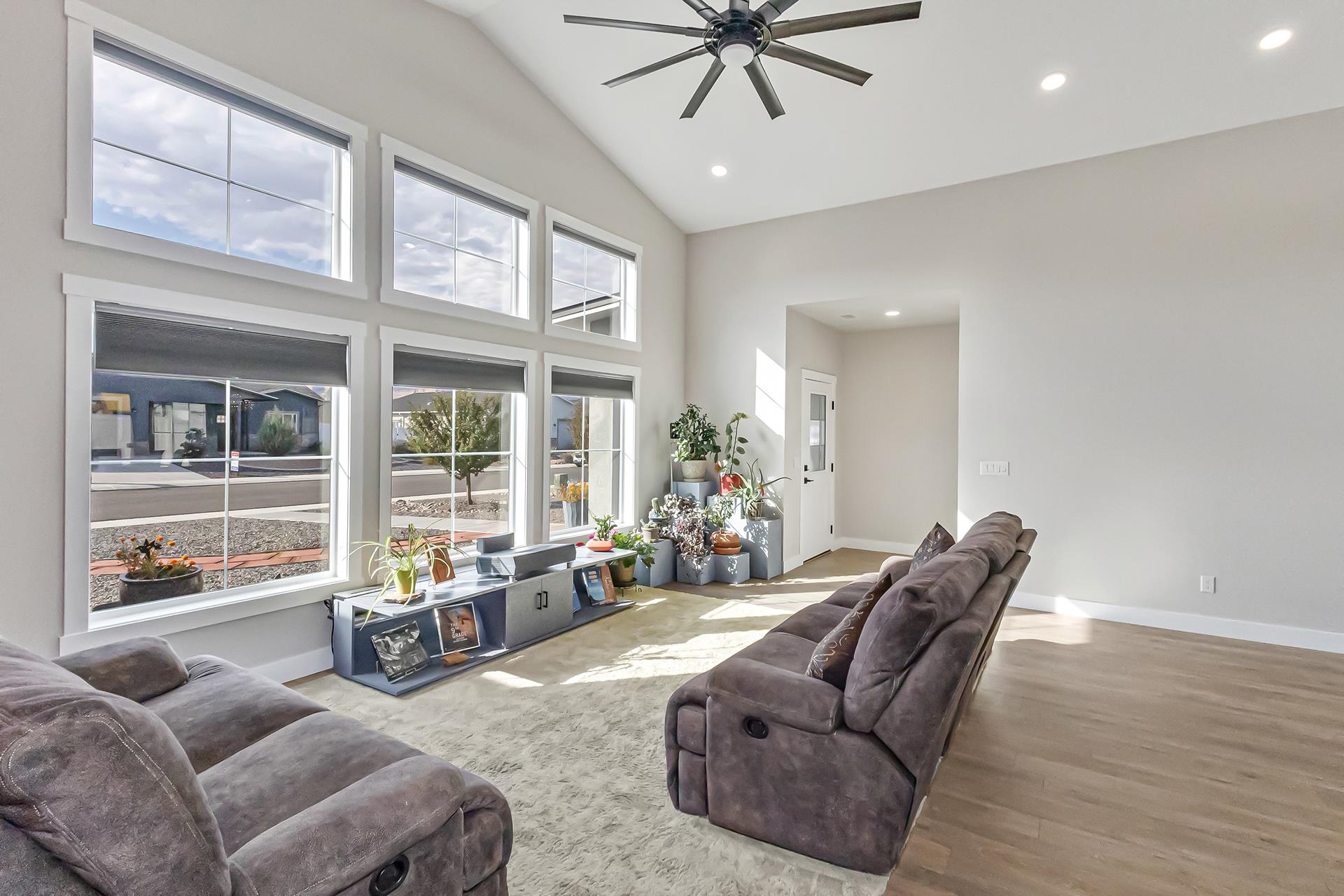 2130 Timmerland Avenue