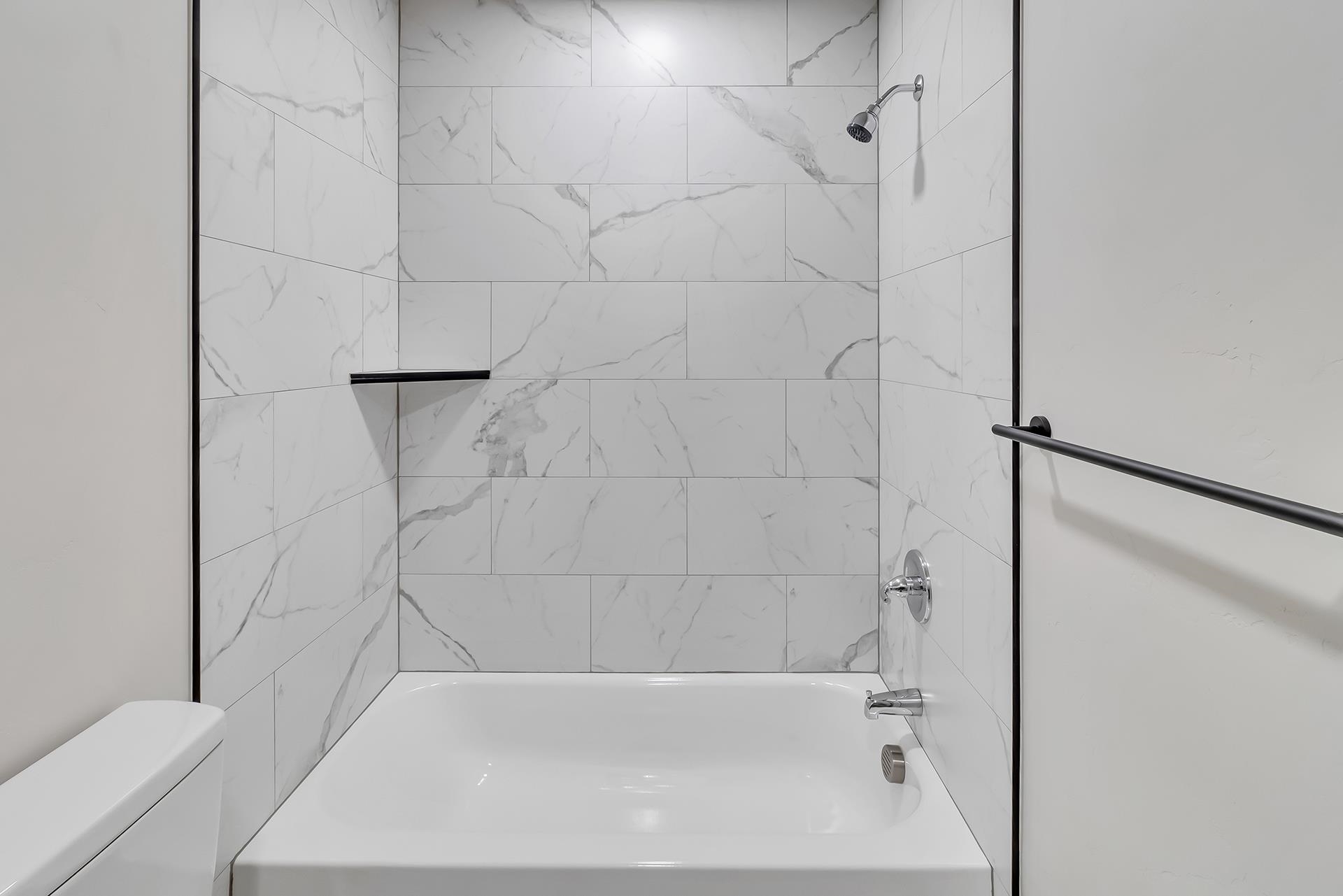 598 & 599 Teatro Court