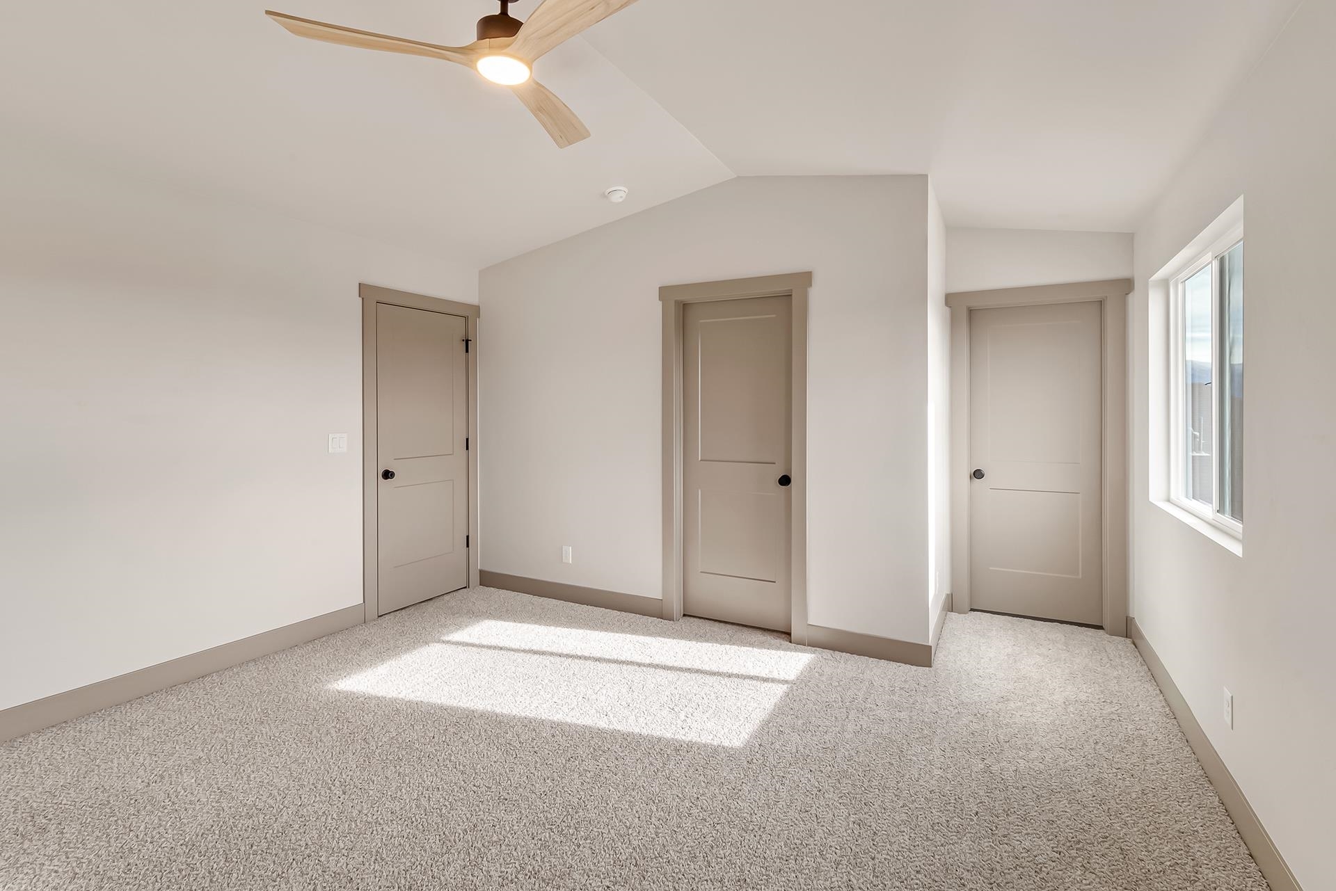 598 & 599 Teatro Court