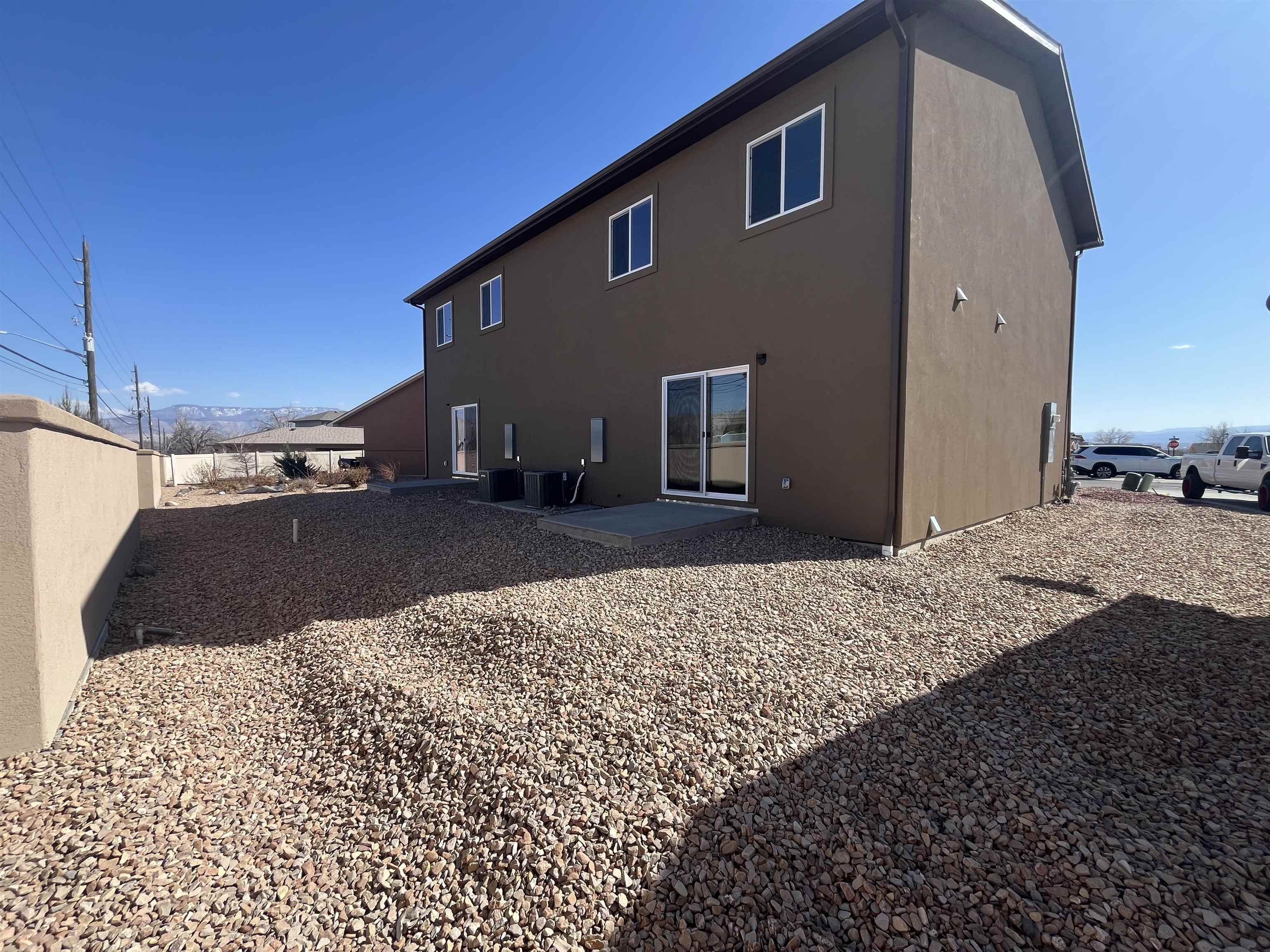 598 & 599 Teatro Court